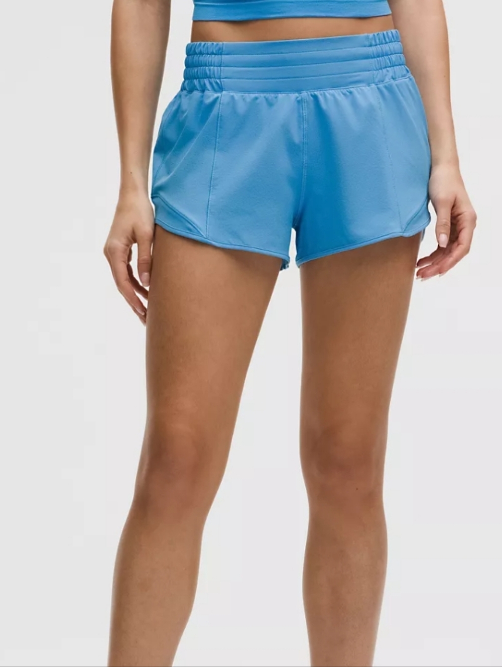 EUC Lululemon High-rise Hottie Hot 2.5 Shorts, Size  4, in Cascadia Green